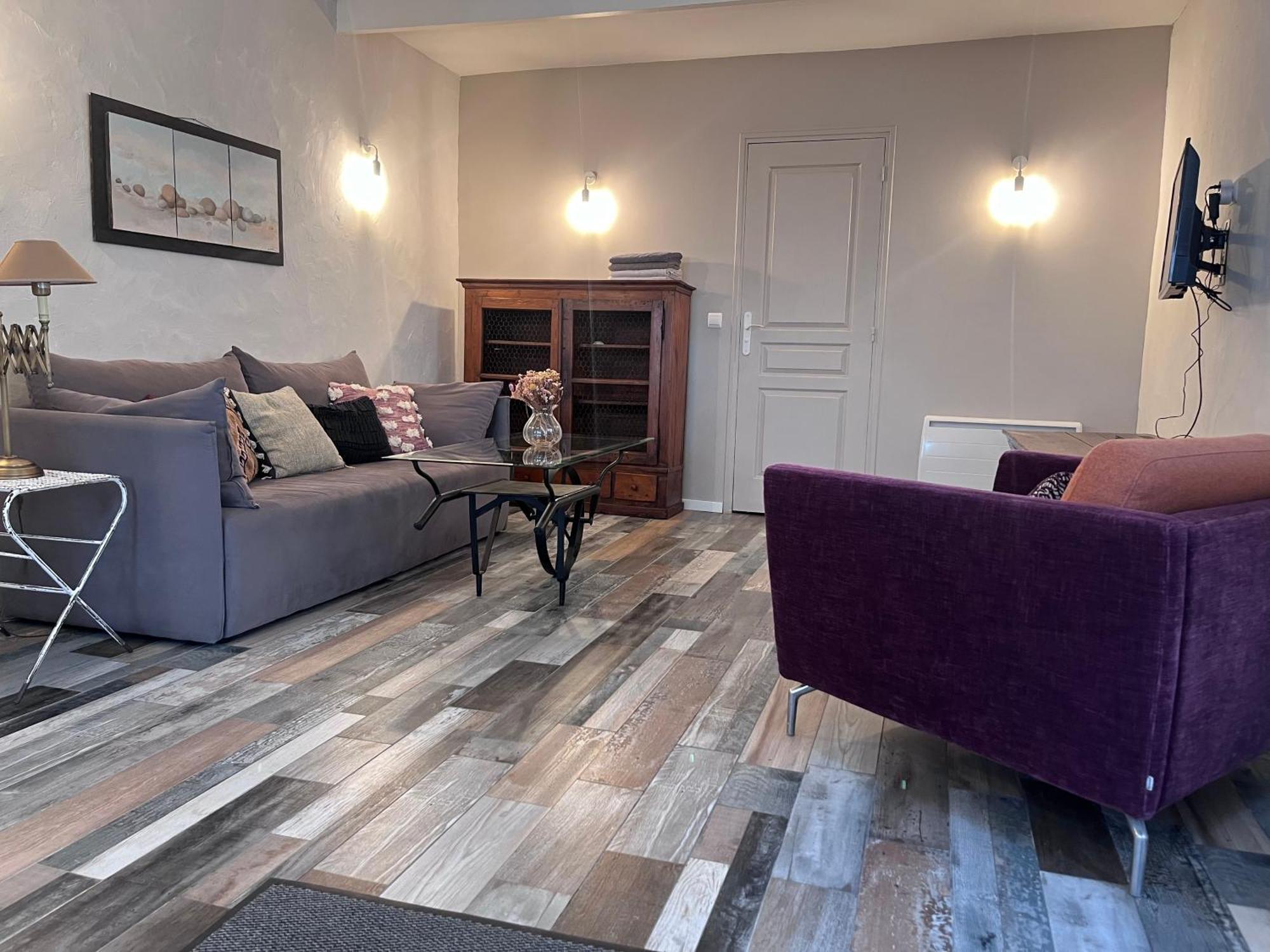 Mas Picagnol Apartment Oms Bagian luar foto
