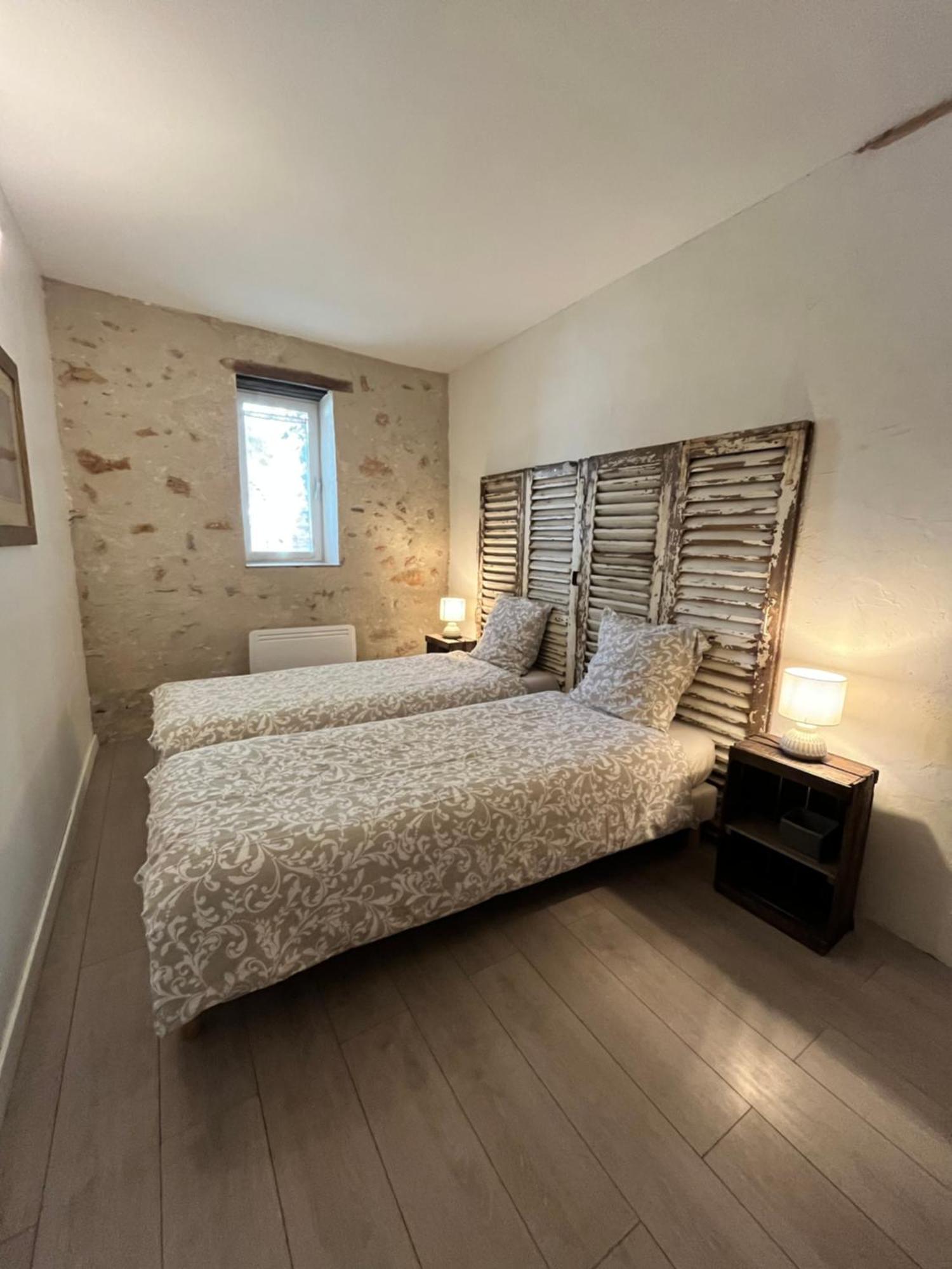 Mas Picagnol Apartment Oms Bagian luar foto